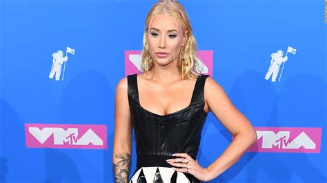 iggy azalea leaks|Iggy Azalea leaves social media after topless photos leak online.